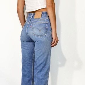 Vintage Levi’s 501 XX High Waisted Mom Jeans